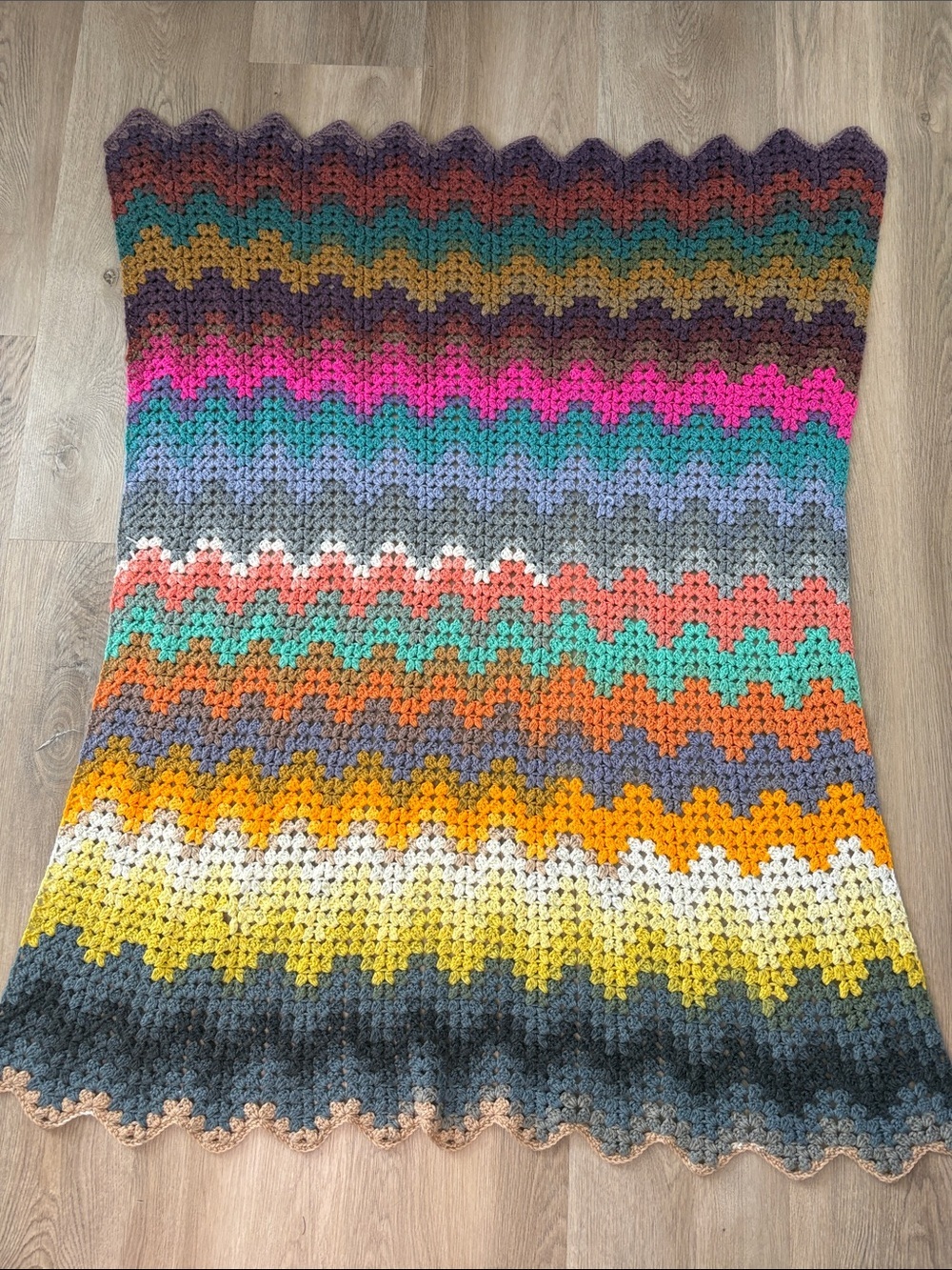 Colorful Retro Rainbow Crochet Granny Ripple Throw Blanket 🌈✨ handmade cozy warm